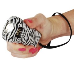 911 POLICE 75 MV Rechargeable LED Stun Gun Holster ZEBRA Walker Jogger Safety