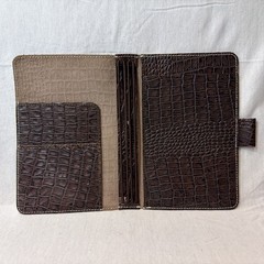 Planner Perfect Brand Traveler’s Notebook – Dark Brown Alligator Skin