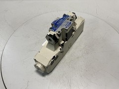 VICKERS DG4VC-3-6C-M-PS2-H-7-50-JA100 Valve Used #149552