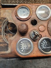 Allis Chalmers D17 Series 1 Gas Dash