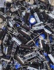 NEW RADIAL ELECTROLYTIC CAPACITORS VARIOUS SIZES 25 PACKS