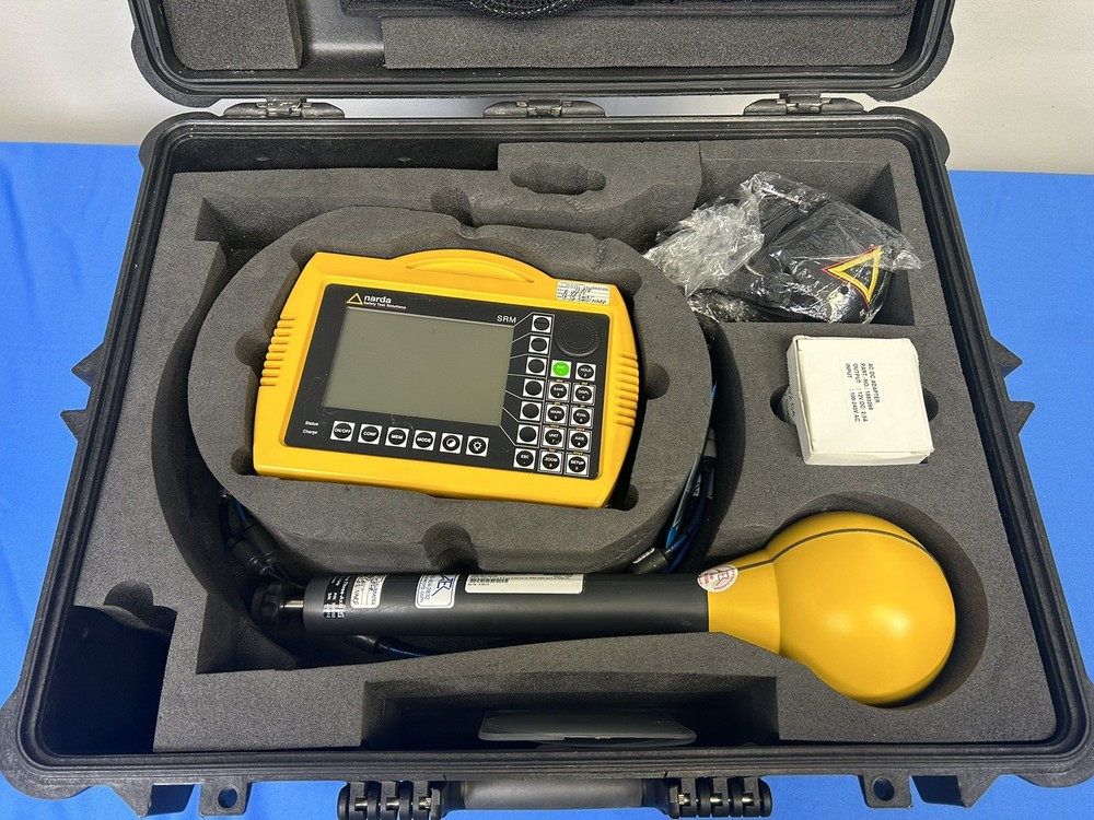 Narda SRM-3000 Selective Radiation Meter w/ 3GHz 3-Axis Probe and 1.5m Cable