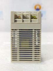OMRON S82K-00705 INPUT 100-240VAC TO OUTPUT 5VDC 1.5A SWITCHING POWER SUPPLY