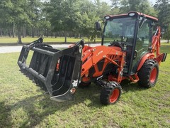Kubota LX2610HSDC Factory Cab Tractor – Fully Loaded TLB Package (400 Hrs)