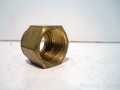 New Crawford Brass 1/2″ Tube OD x 1/2″ FNPT Adapter Elbow Fitting, B-810-8-8