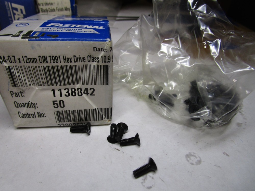 M4-0.7 x 12mm L 2.5mm Hex 10.9 Bl Oxide Steel Flat Head Socket Cap Screw QTY 50