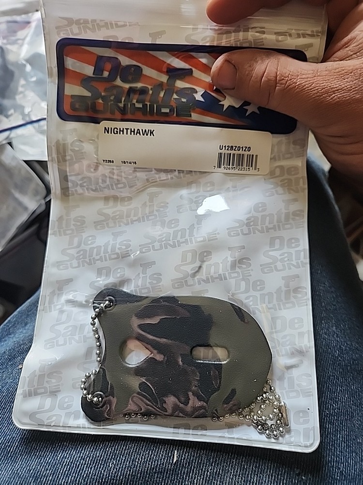 DeSantis Nighthawk Badge Holder U12BZ01Z0