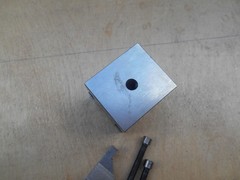 Machinist v block with clamp, 1 1/2″L x 1 1/4″W x 1 1/4″H