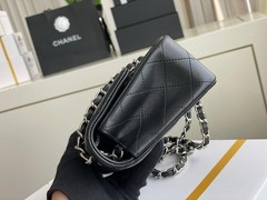 CHANEL Small Black Quilted Flap Shoulder Bag Chain Strap Turn-Lock Box