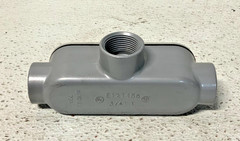 NEW Lot Of 10 Eaton Crouse Hinds E121488 3/4″ Conduit Body Cover 7.3 Cu In 233C