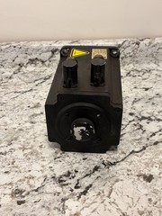 Used – KUKA Servo Motor KK53Y-YYYY-017 3000 RPM
