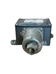 United Electric J6-142-9515 0-18PSI 1-4″WC 5A 125/250VAC