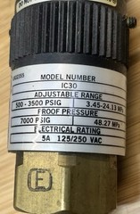 ENERPAC IC-30 Pressure Switch 500-3500 Psig. NEW. Free Shipping
