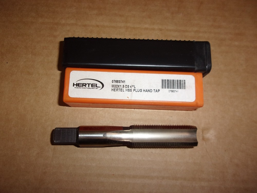 Hertel M22X 1.5 D Thread Tap Right Hand Plug Chamfer Hand Tap NEW