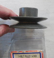 V Belt Pulley with Hub 125012 2-1/2″ OD 1/2″ Bore Use with Belt Size 4L, 3L