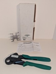 NEW McDonald 2301ACT & 2302 1/2 & 3/4 Pex Angle Crimp Tool With Copp Crimp Rings