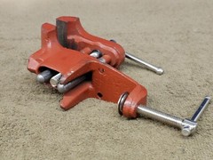 Yost 250 Corner Edge Table Bench Vise 2-1/2″ 2.5 Clamp On Red USA