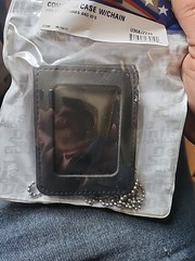 DeSantis Combo ID Case W/Chain U35BJZZ0