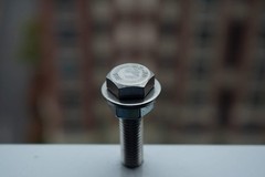 Versatile 1/4″ Stainless Steel Washers – 100 Pack – ANSI Compliant Fasteners