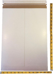 Dot Red – 13″ X 18″ Rigid Self Seal Photo/Document Flat Mailers – Recyclable 28