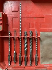 HILTI TE5 1/2″ DRIVE CORDED SDS PLUS ROTARY HAMMER DRILL IN CASE (G29021022)