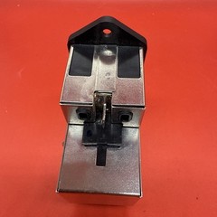 CORCOM PM0S0SSXB AC Power Entry Module 10A 250v Fuse Verticle Mount