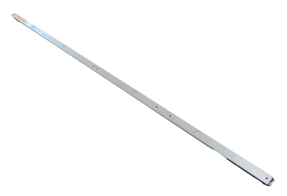 Wiremold G-20GB606 PlugMold Multioutlet Raceway Assembly 6′ Length 3-Wire 15A