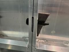 Sandbaggy Curved Aluminum Form Wedge for Concrete Forms (Reusable)