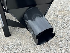1/2 Yard Auger Mixer Mixing Discharge Bucket Attachment Fits Skid Steer Loader