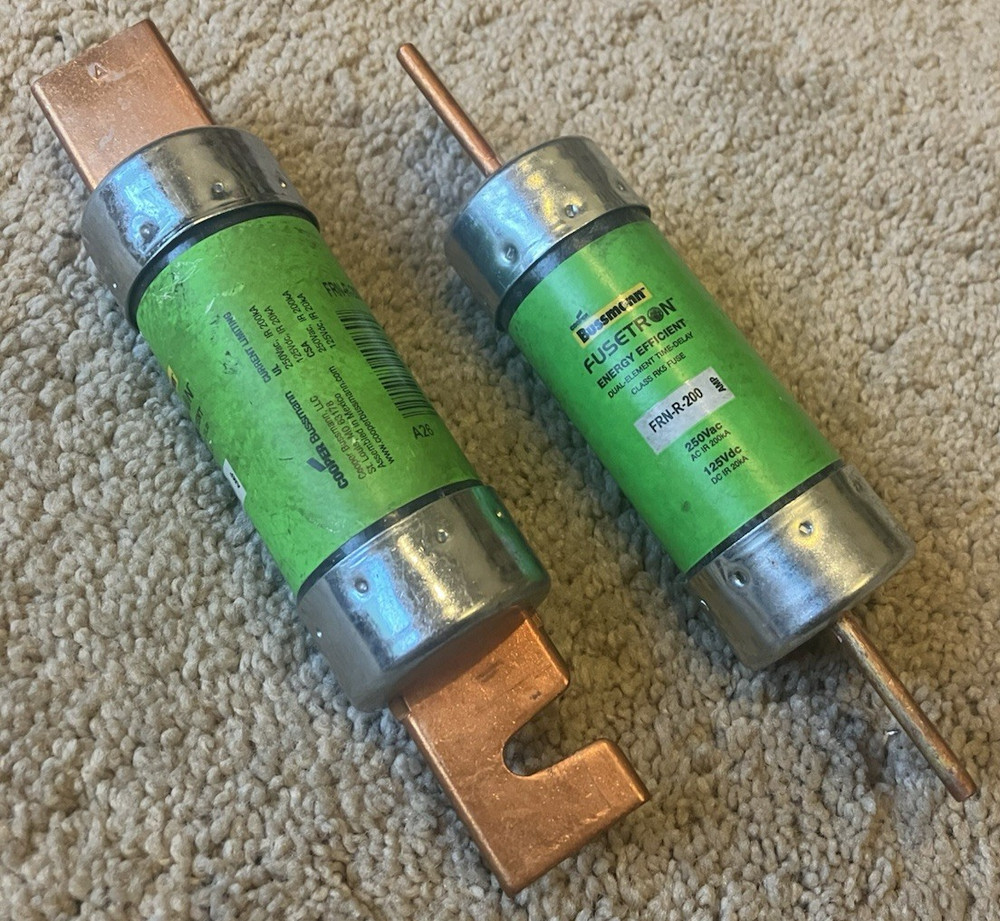 Lot of 2 – Fusetron FRN-R-200 200AMP 250VAC RK5 Time-Delay Fuse Bussman
