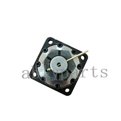 Hydraulic Drive Motor 6675939 110-1082-006 For Eaton Bobcat SG60 2330