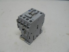 Allen-Bradley 700-CF-400 series a Contactor 25A 110V 50HZ 120V 60HZ coil