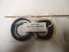 SML37403 replacement Seal Kit fits some New Holland loaders (See description)