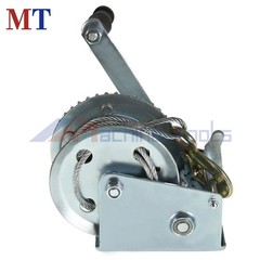 High Carbon Steel 1500Lbs Hand Crank Winch Boat Winch With 10m (32 Feet) Rope