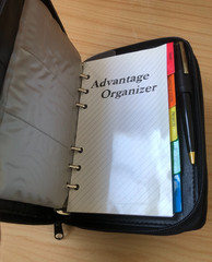 Vintage 1990s Black Leather Personal Organizer Planner 6 Ring Zip Around 8″x5.5″