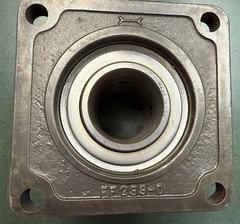 FMC Link-Belt 4-Bolt Flange Mount Bearing Housing FF239 2-7/16″