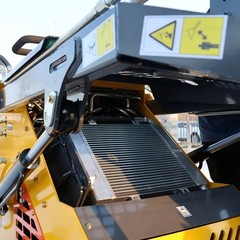 Mini Skid Steer 24HP 3-Stage Hydraulic Pump 4-in-1 Bucket Loader 2026 Free Ship