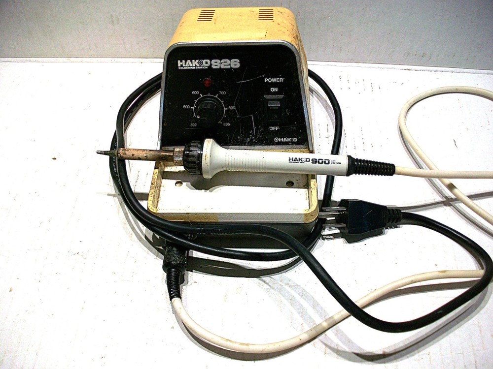 Hakko 926 Soldering Station Hakko 900 iron with tip WORKING