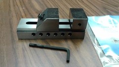 2″x5-1/2″ TOOL MAKER’S PRECISION SCREWLESS VISE #705-02 – NEW