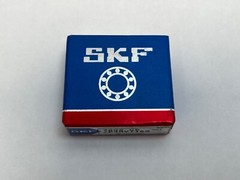SKF 7002-CD/P4A Bearing 15x32x9 mm 7002C 7002-CD-P4A Italy