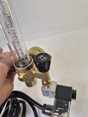 Yes Welder CO2 Regulator With 110V Solenoid Valve