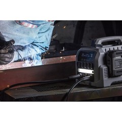 Klutch Cordless Welder Kit, KLiQ 20V, 200 Amps, 4-Pack 8.0Ah Batteries,