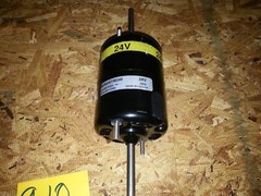 MOTOR 2CC503 BERGSTORM B275254 2819-550-039N 24V