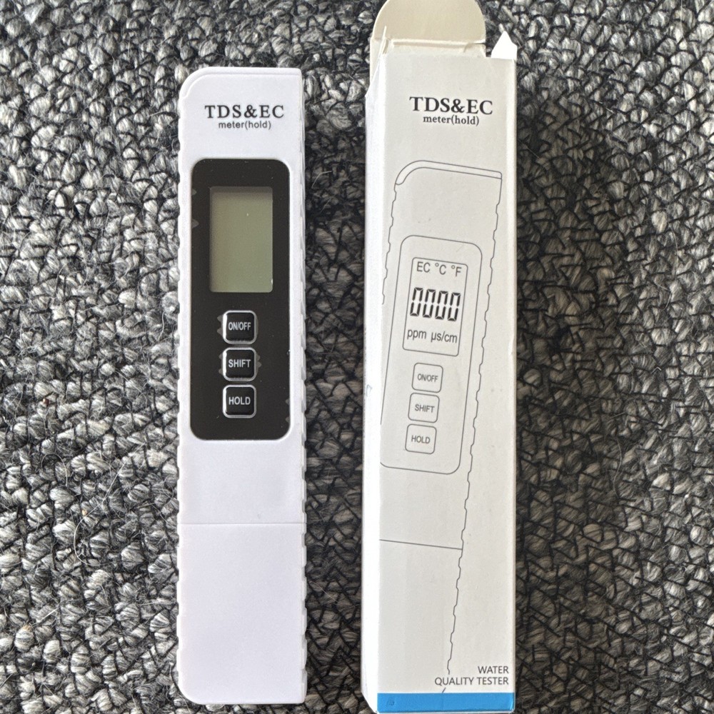 TDS & EC Water Quality Tester Meter 0-9999 ppm 0-9990 µS/cm Range