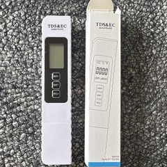 TDS & EC Water Quality Tester Meter 0-9999 ppm 0-9990 µS/cm Range