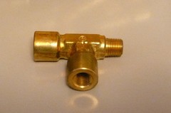 New Swagelok Brass Street Tee B-2-ST 1/8″ fnpt x 1/8″ mnpt x 1/8″ fnpt