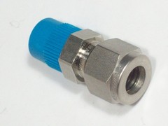 1- Swagelok Stainless Steel Fitting, 3/8″ OD Tube x 1/4″ Male NPT, SS-600-1-4