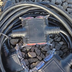 30 LF Quad Stringer 20A 12/5 SOOW NEMA 21-20 Feed Thru. trade show booth power