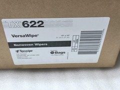Case of 10 Packs Texwipe TX622 – Versa Wipe Cleanroom Dry Wipers, 12 in x 12 in