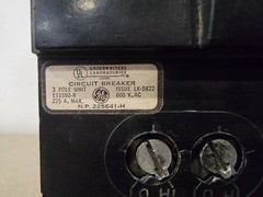 General Electric TFJ236200 200 Amp, 3 Pole, 600 Volts Circuit Breaker – Parts